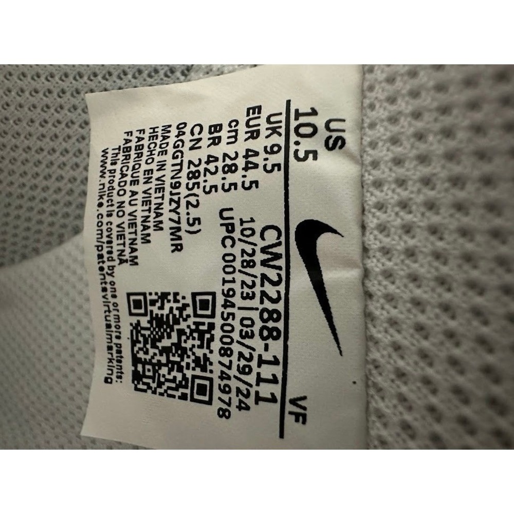 Nike Air Force 1 Low 07 White White CW2288-111 Mens Size 10.5 Sneakers AF1
